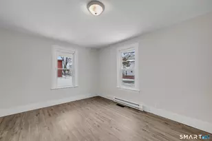 8 Bancroft St, Torrington, CT 06790 - Photo 11