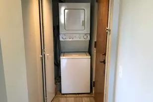 51 Schuyler Ave, Stamford, CT 06902 - Photo 7