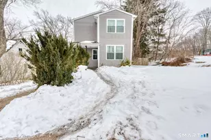 13 Young St, East Hampton, CT 06424 - Photo 27