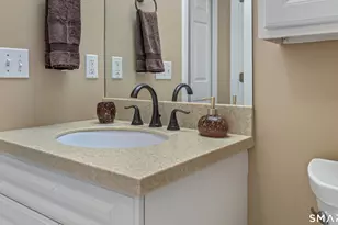 123 Louis Hill Rd, Newtown, CT 06482 - Photo 13