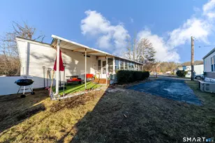 93 Shawnee Rd, East Hartford, CT 06118 - Photo 1