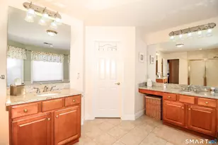 3 Spring Ridge Ct, Danbury, CT 06811 - Photo 17