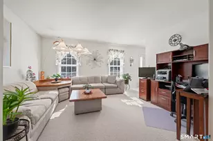 19 Woodside Way, Bristol, CT 06010 - Photo 5