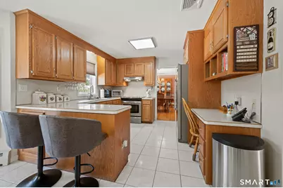 19 Woodside Way, Bristol, CT 06010 - Photo 11