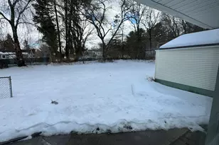 12 Frances St, Montville, CT 06382 - Photo 7