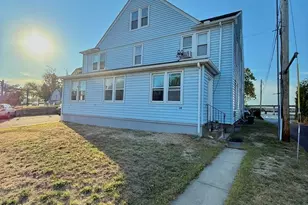 28 Bridgeport Ave, Milford, CT 06460 - Photo 13