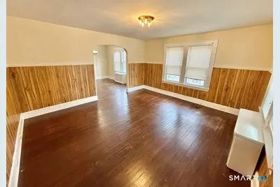 28 Bridgeport Avenue, Milford, CT 06460 - Photo 5