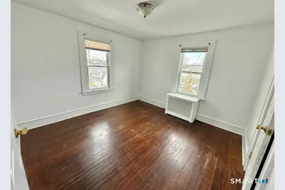 28 Bridgeport Avenue, Milford, CT 06460 - Photo 9