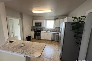 16 Byron St, Waterbury, CT 06704 - Photo 5