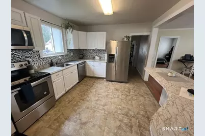 16 Byron Street, Waterbury, CT 06704 - Photo 7