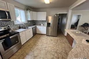 16 Byron St, Waterbury, CT 06704 - Photo 7