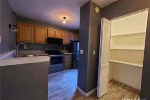 3699 Broadbridge Ave, Stratford, CT 06614 - Photo 7