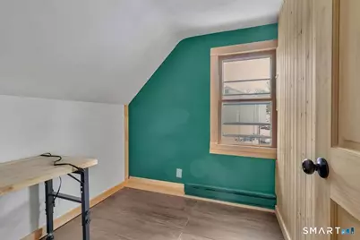 13 Benjamin Street, Bristol, CT 06010 - Photo 23