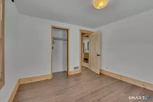 13 Benjamin St, Bristol, CT 06010 - Photo 17