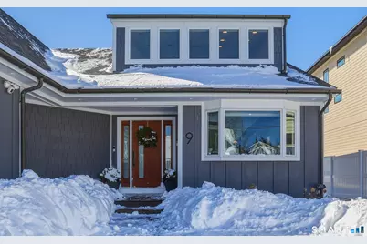 9 Loop Road, Clinton, CT 06413 - Photo 3