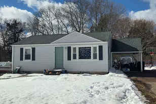 8 Cedar Dr, North Stonington, CT 06359 - Photo 1