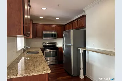 793 Federal Road #10, Brookfield, CT 06804 - Photo 7