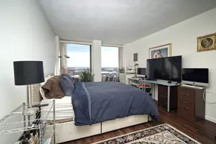 1 Gold St, Hartford, CT 06103 - Photo 9