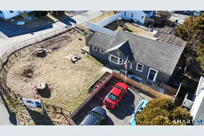 2 John Avenue, Waterford, CT 06375 - Photo 33