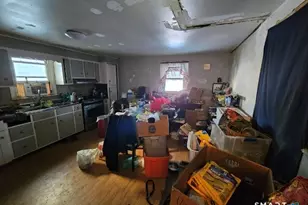 611 Main St, East Haven, CT 06512 - Photo 5