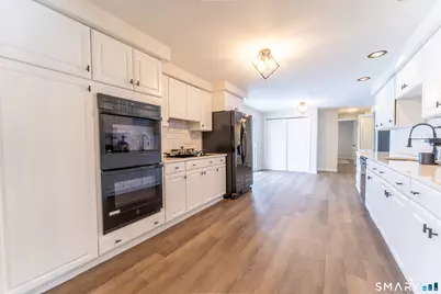 97 University Avenue, East Hartford, CT 06108 - Photo 13