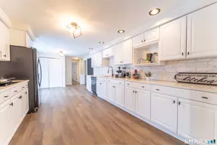 97 University Ave, East Hartford, CT 06108 - Photo 5