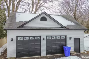 97 University Ave, East Hartford, CT 06108 - Photo 9