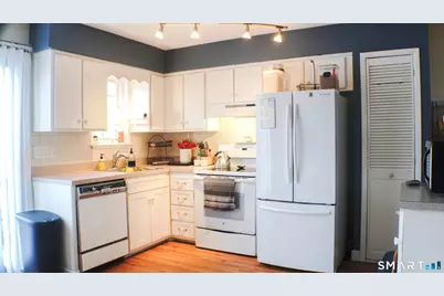 14 Scuppo Road #F3, Danbury, CT 06811 - Photo 5