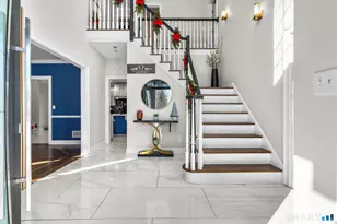 13 Surrey Ln, Monroe, CT 06468 - Photo 3