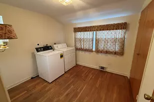 233 Conrad St, Naugatuck, CT 06770 - Photo 15