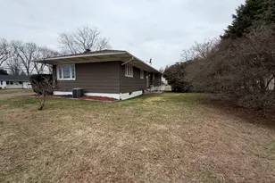 233 Conrad St, Naugatuck, CT 06770 - Photo 27