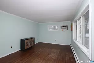 6 Norton Pl, Norwalk, CT 06854 - Photo 3