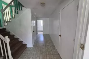75 Bates Dr, East Hartford, CT 06108 - Photo 13