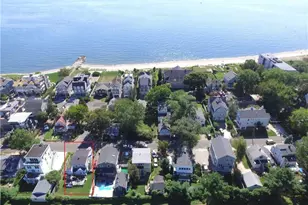 93 French St, Fairfield, CT 06824 - Photo 1