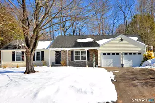 39 Huckleberry Ln, Manchester, CT 06040 - Photo 1