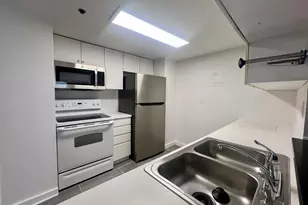 127 Greyrock Pl, Stamford, CT 06901 - Photo 3