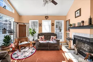 44 Carriage Crossing Ln, Middletown, CT 06457 - Photo 7