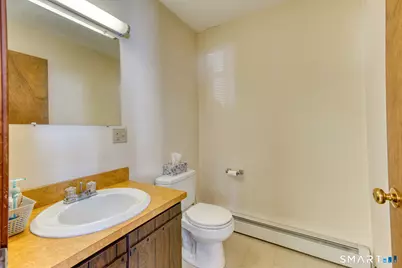 186 East Center Street, Manchester, CT 06040 - Photo 23