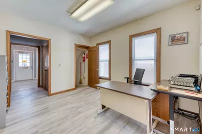 186 East Center Street, Manchester, CT 06040 - Photo 25