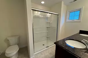 24 Oak Branch Dr, Brookfield, CT 06804 - Photo 7