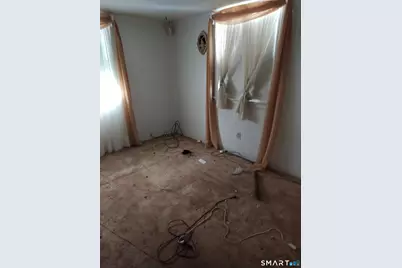 17 Silk Street, Norwalk, CT 06850 - Photo 9