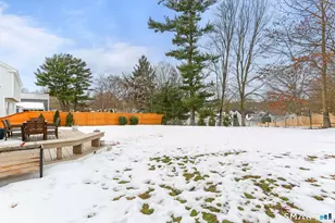 1353 Mill Plain Rd, Fairfield, CT 06824 - Photo 31