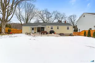 1353 Mill Plain Rd, Fairfield, CT 06824 - Photo 29