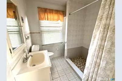 75 Westville Avenue, Danbury, CT 06810 - Photo 17