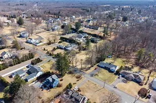 15 Bridge Ln, Enfield, CT 06082 - Photo 23