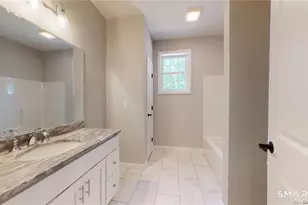 15 Bridge Ln, Enfield, CT 06082 - Photo 15