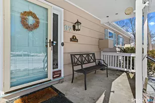 97 Greenbrier Rd, Trumbull, CT 06611 - Photo 31