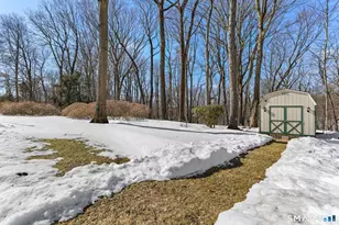 97 Greenbrier Rd, Trumbull, CT 06611 - Photo 33