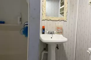 85 Bannister St, Hartford, CT 06106 - Photo 13