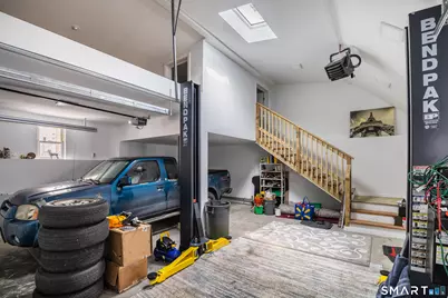 46 Oakleaf Street, Bridgeport, CT 06606 - Photo 25